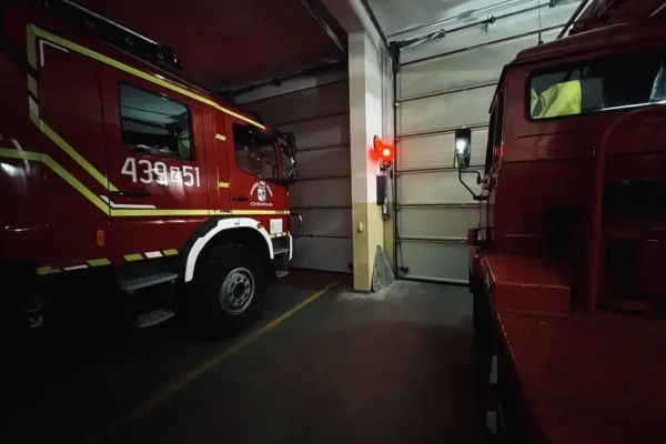 Nowe defibrylatory AED w Gminie Osina – bezpieczeństwo mieszkańców priorytetem
