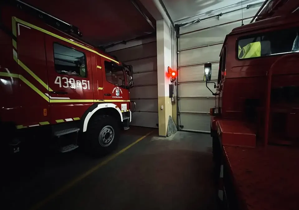 Nowe defibrylatory AED w Gminie Osina – bezpieczeństwo mieszkańców priorytetem