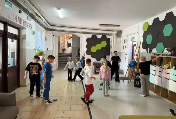 Bajkoterapia i geo-rytmika w świetlicy Szkoły Podstawowej nr 1 w Goleniowie