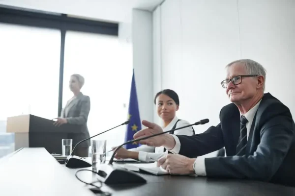 Warsztaty samorządowe w Przybiernowie: partnerstwo gmin Walim i Przybiernów