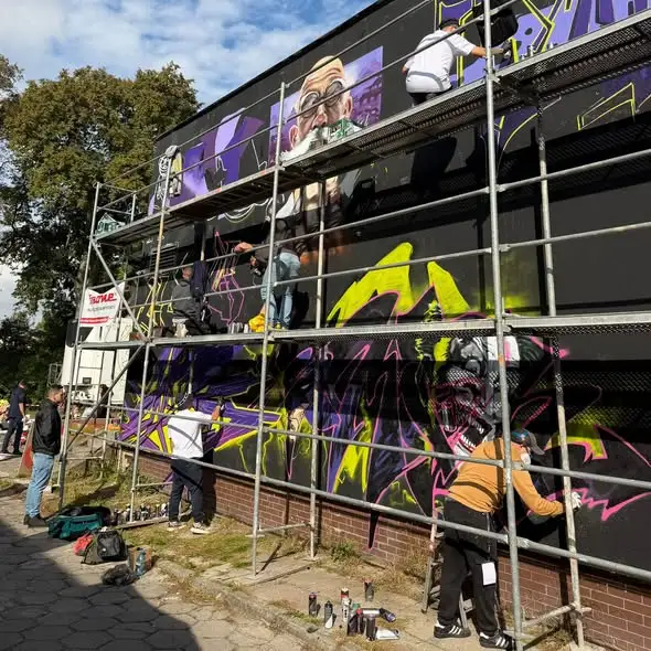 G-TOWN Graffiti Jam w Goleniowie – murale ozdobiły ulicę Szczecińską